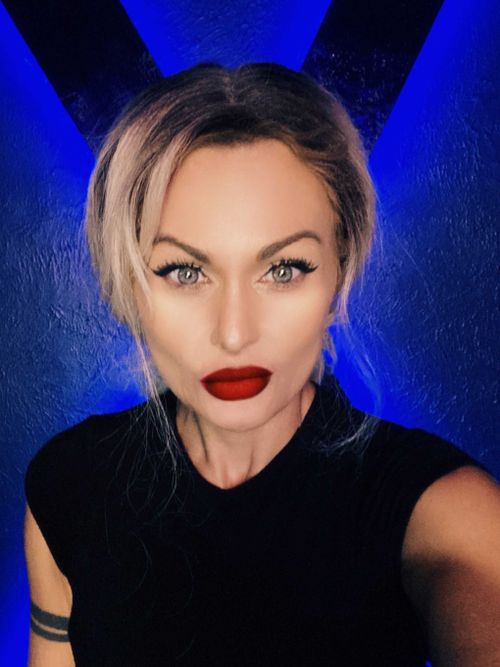 @therealnicconoire