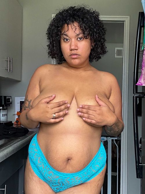 @simplythena