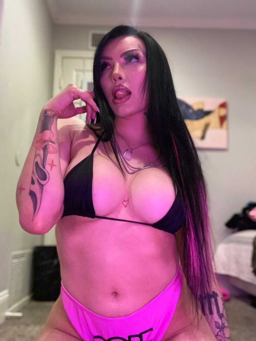 @cashleycakes