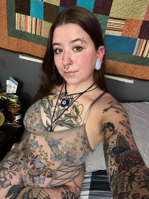 @baabyygirl01