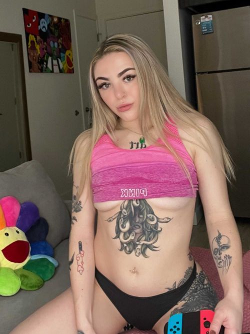 @babycaitlyn
