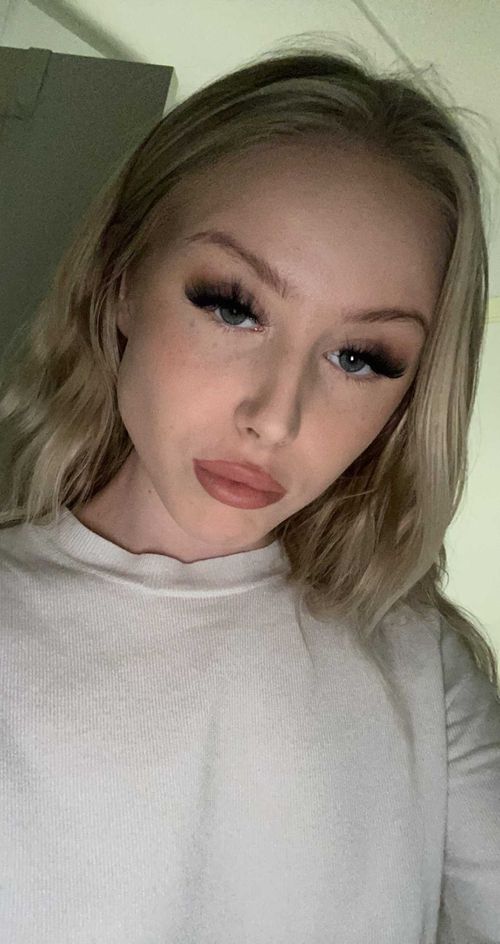 @babylilyana