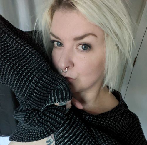 @backalleysally