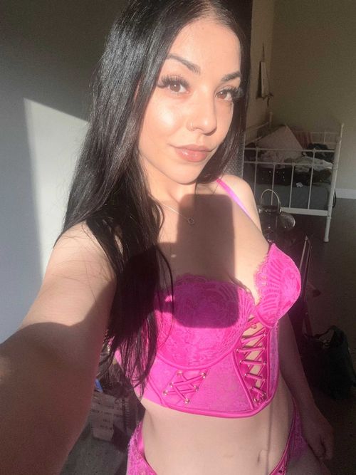 @badbrunettebunny
