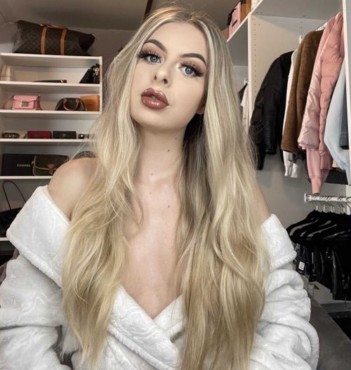 @baileybooxoxo