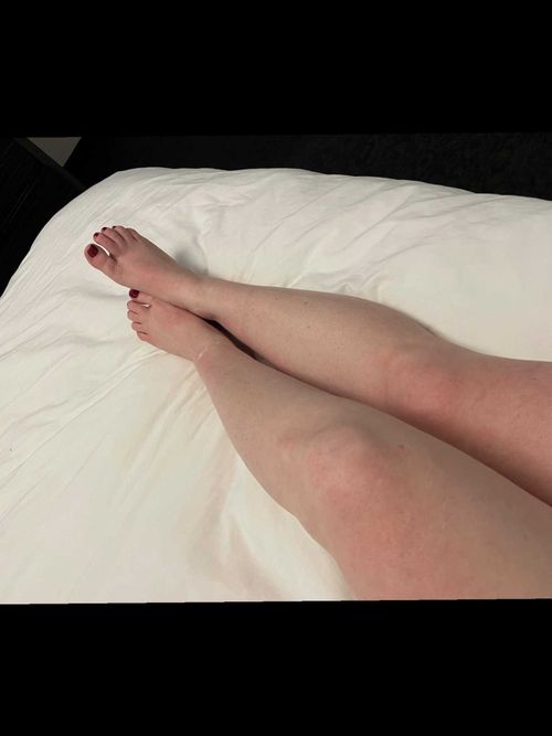 @barefoot_kat nude barefoot_kat nude