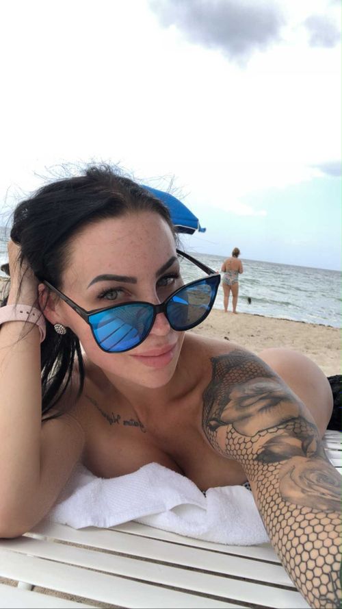 @briamia