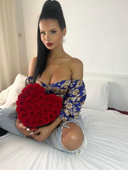 @belladanis0087