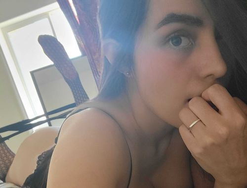 @bellashary nude bellashary nude