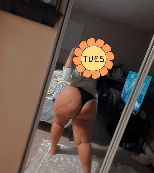 @bigbootybitch24 nude bigbootybitch24 nude