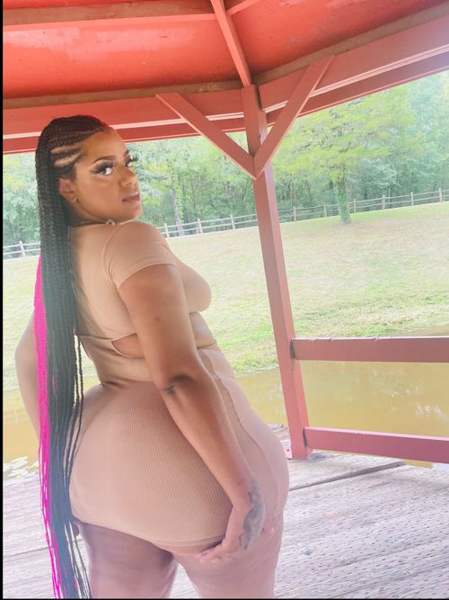 @biggbootyjeniaah