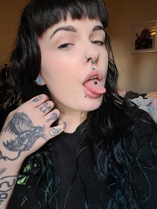 @bigtiddygothgf95 nude bigtiddygothgf95 nude