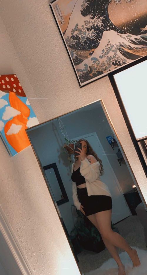 @binamilkanhoney nude binamilkanhoney nude