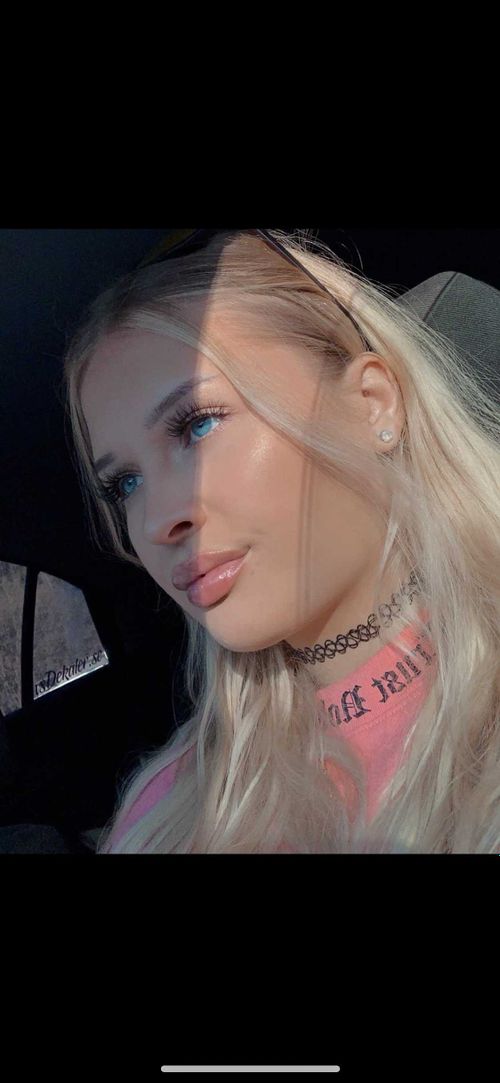 @blondieebabez