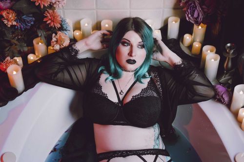 @bluechick12