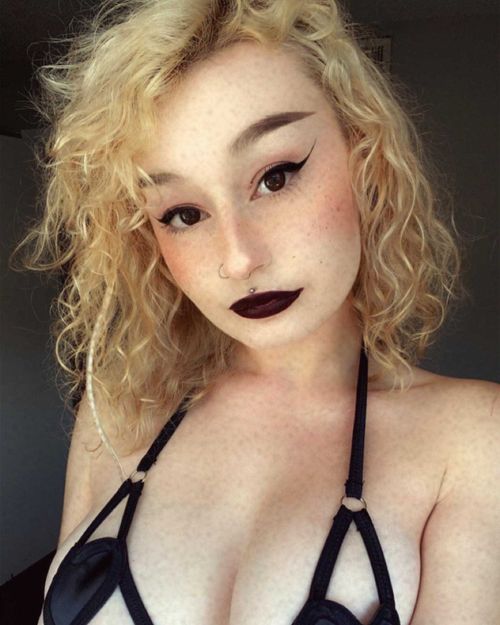 @blueeeeedreams