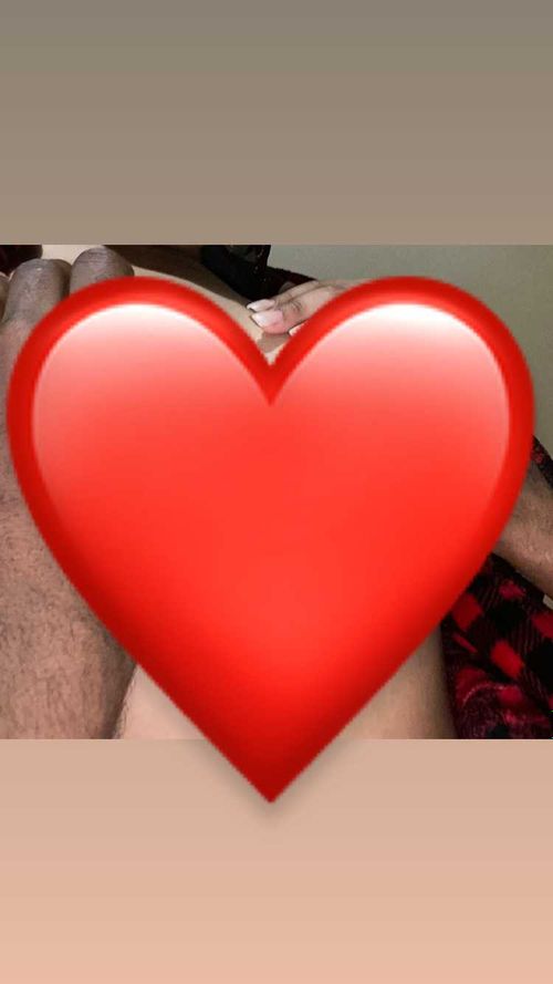 @bonniexclyde18 nude bonniexclyde18 nude
