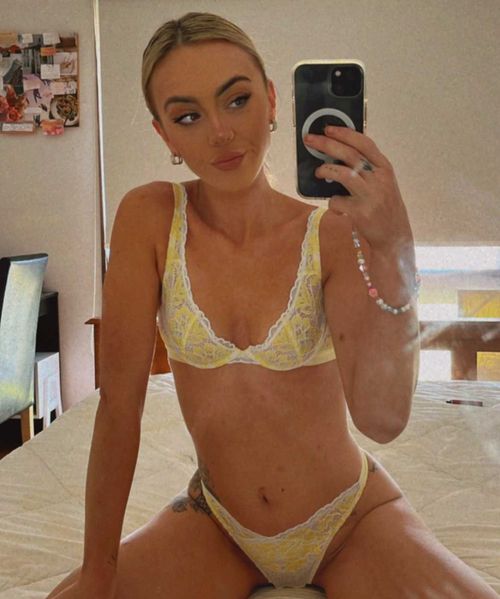 @bootybaaby__