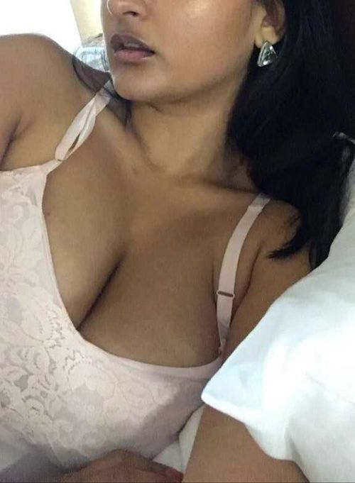 @busty_priya_sangria nude busty_priya_sangria nude