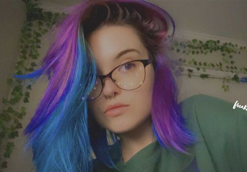 @freakkybbygirl