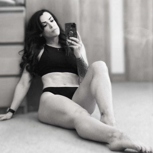 @laineybopster nude laineybopster nude