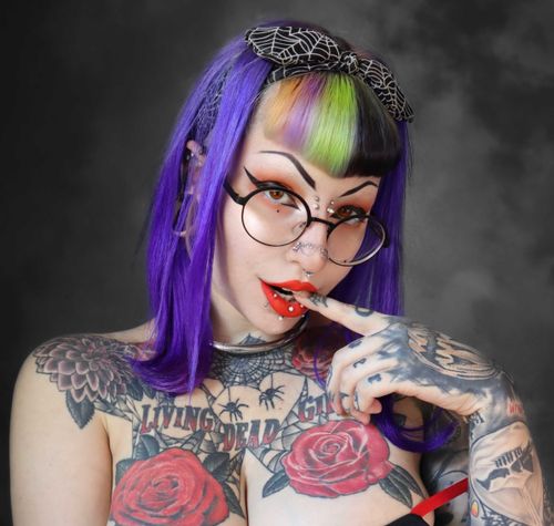 @captain_mew