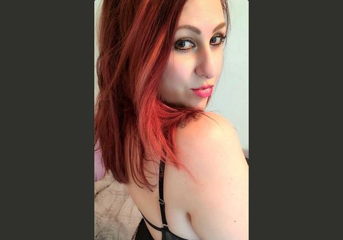 @carleydee23