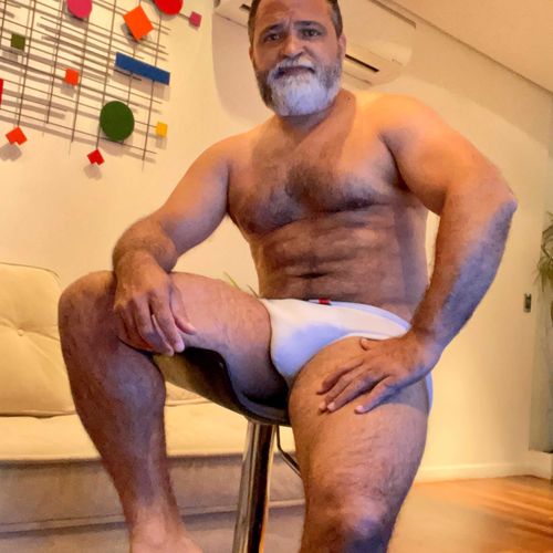 @carlos181072