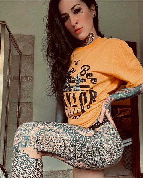 @cassandrarobb