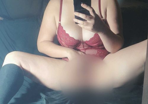 @caucasianasianaus