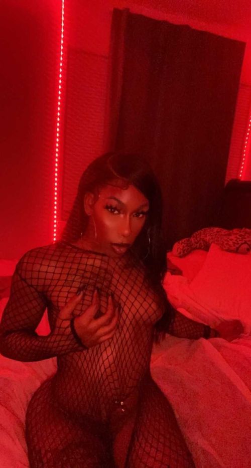 @foxysprinklez nude foxysprinklez nude