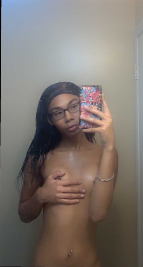 @chanelcums