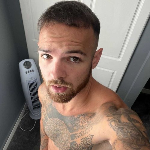 @charliekentxxx
