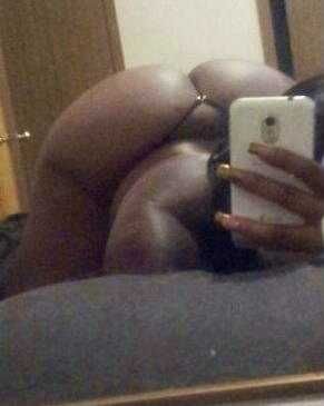 @chelesosothickwitit nude chelesosothickwitit nude