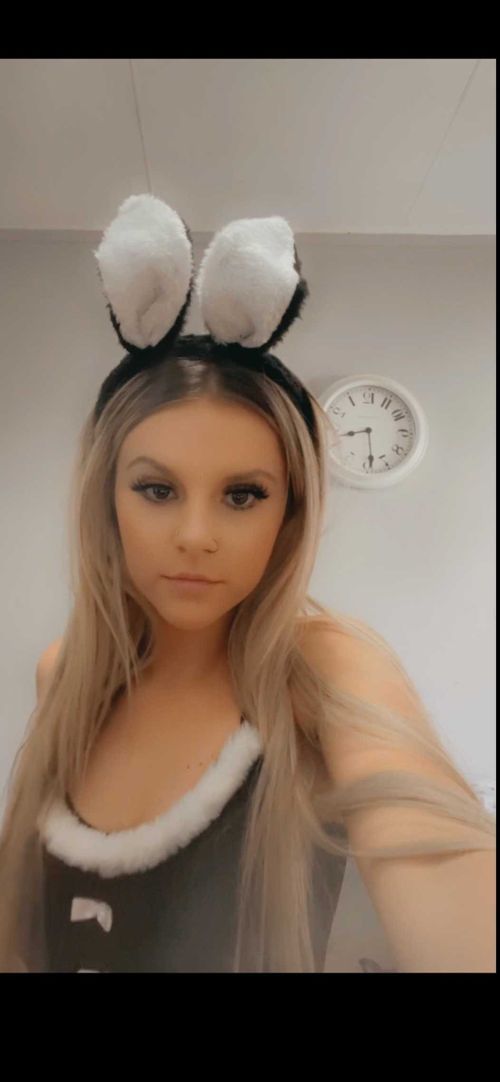 @chloemoniquexx