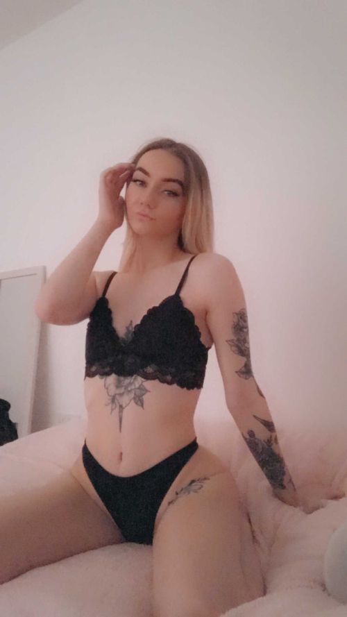 @chlxxerose10