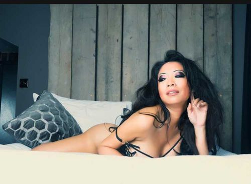 @chrissiewunna nude chrissiewunna nude