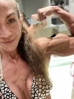 @christyresendes nude christyresendes nude