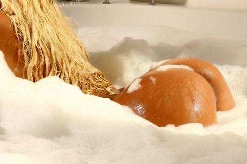 @claudiahc nude claudiahc nude