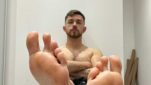 aj.onmyfeet nude