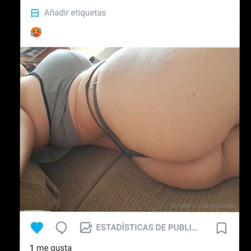 anira.27 nude