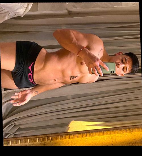 @benjaminezeq nude benjaminezeq nude