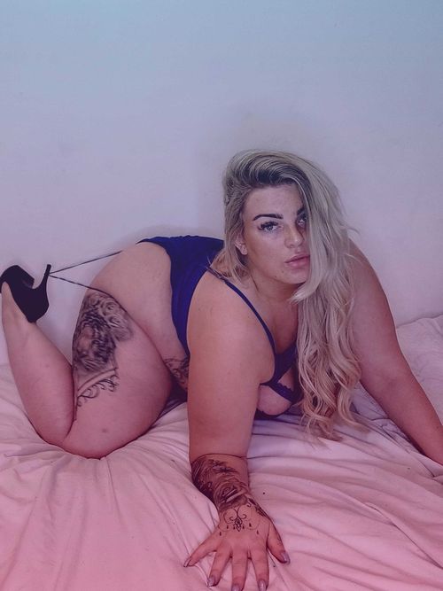 casie-mae nude
