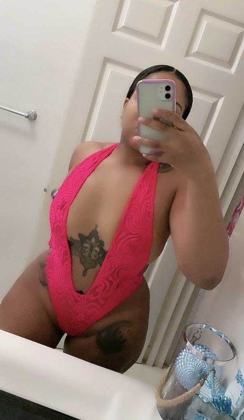 @dubaiimili nude dubaiimili nude