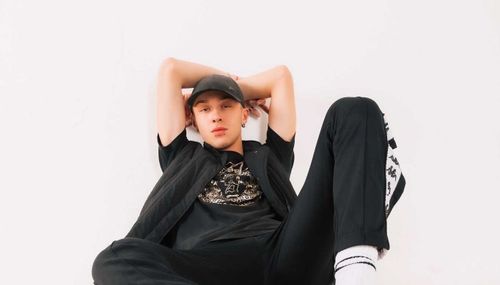 @english_twink2 nude english_twink2 nude