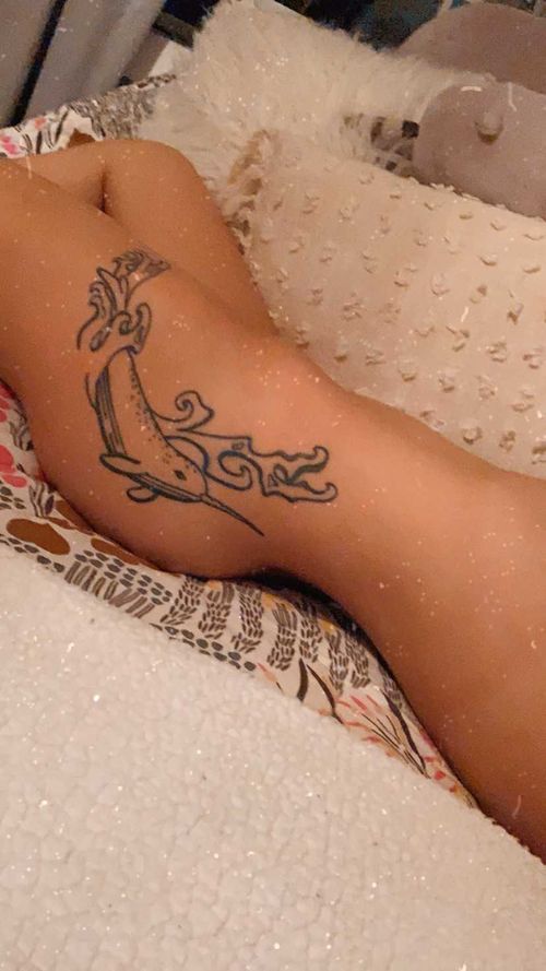 @girlwiththenarwhaltattoo nude girlwiththenarwhaltattoo nude