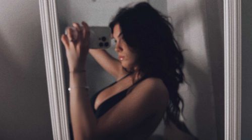 @heyitsem828 nude heyitsem828 nude
