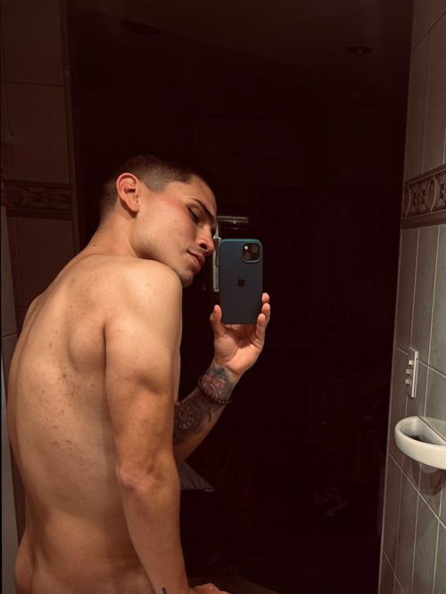 @jjamesbakerr nude jjamesbakerr nude