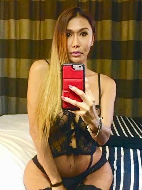 @laikabirhen nude laikabirhen nude