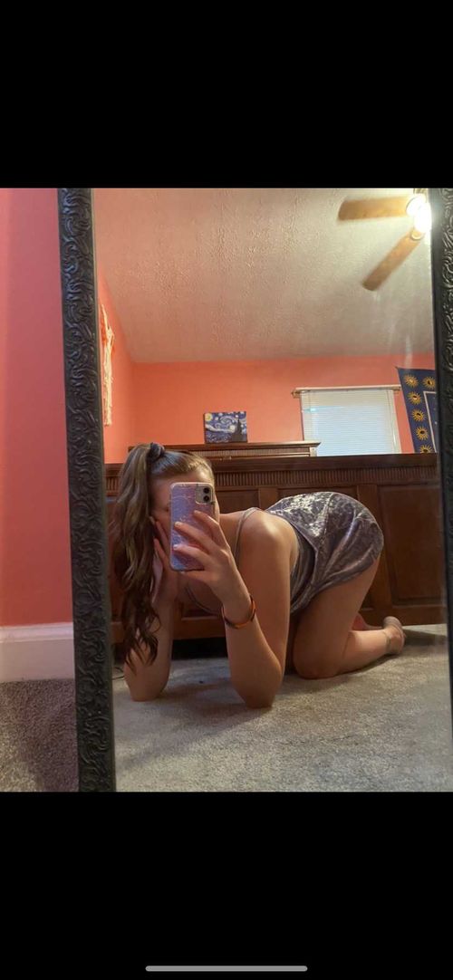 @leeee_uhhhh nude leeee_uhhhh nude